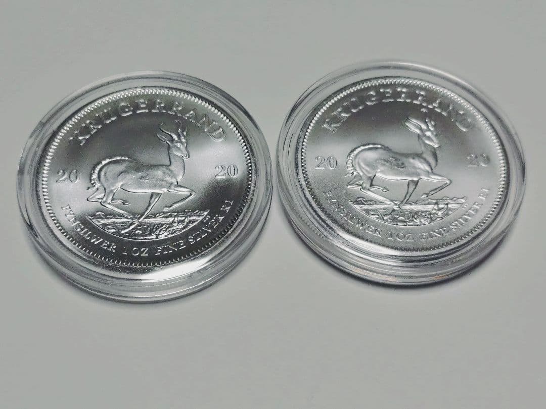 2020年製クルーガーランド銀貨2枚セットケース付き