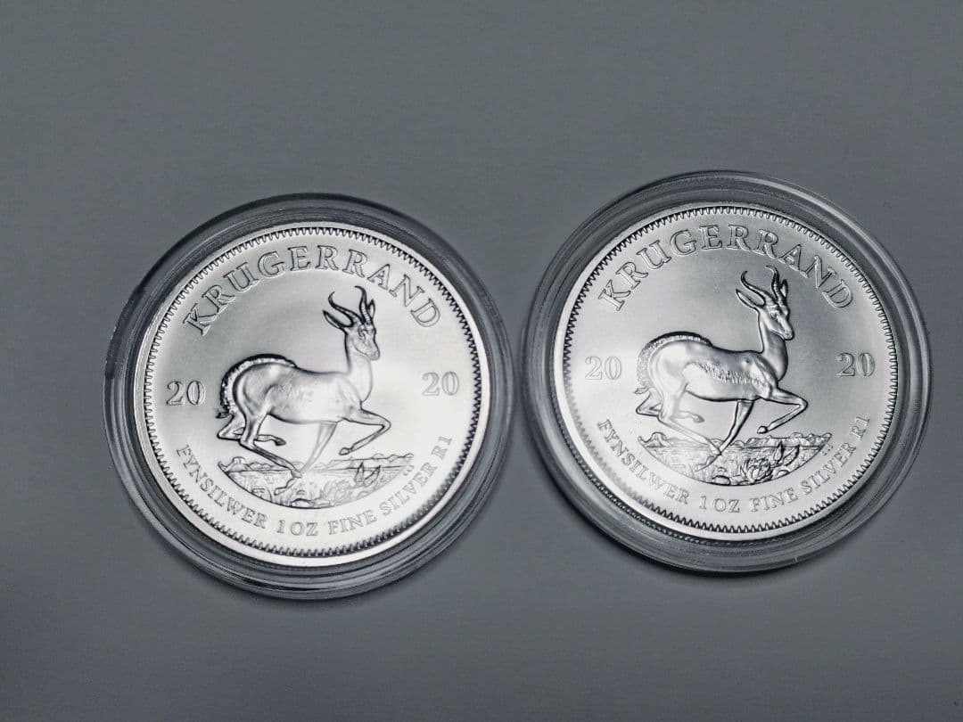 2020年製クルーガーランド銀貨2枚セットケース付き