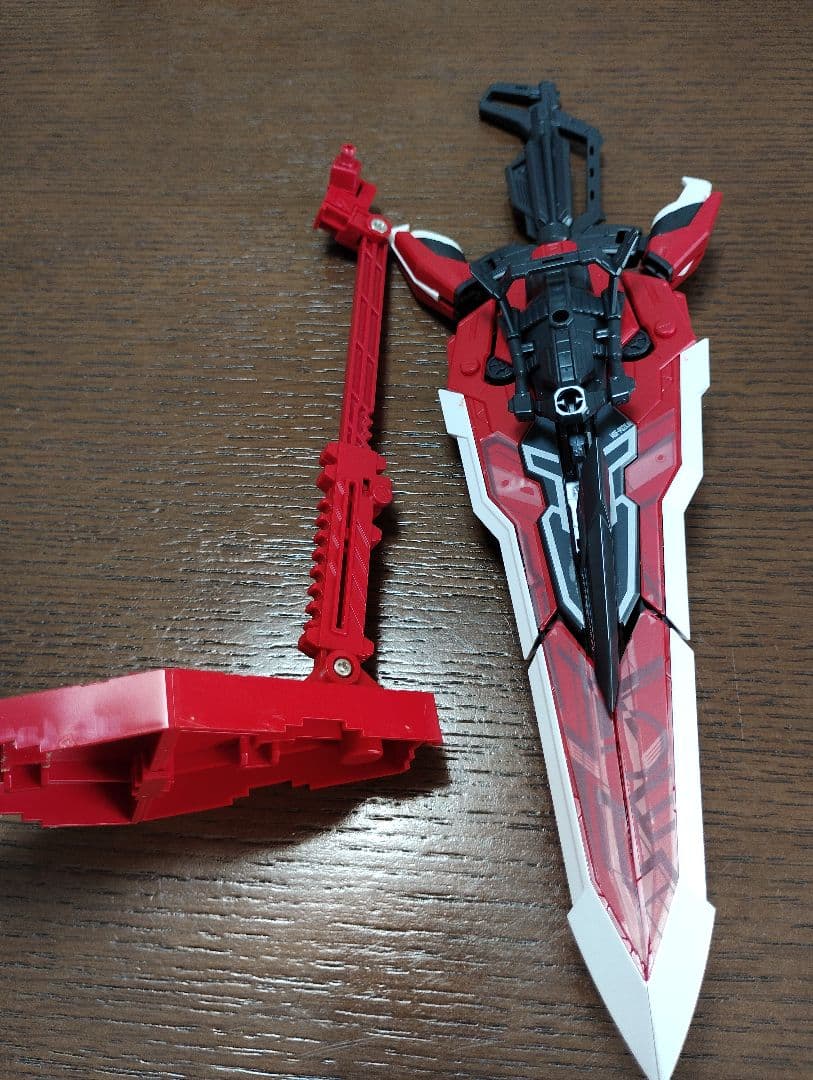 ガンダムアストレイレッドフレーム改 MG 1/100