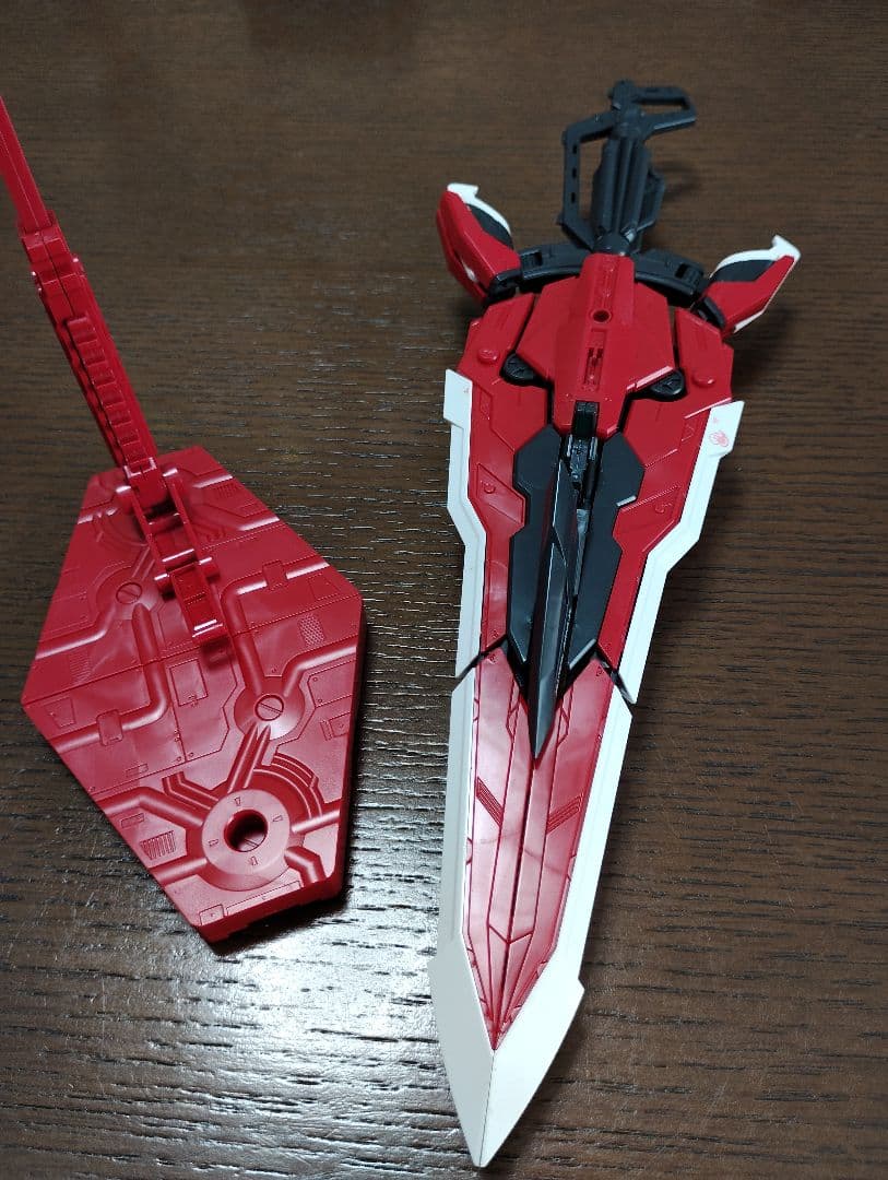 ガンダムアストレイレッドフレーム改 MG 1/100