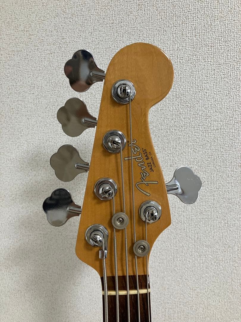 ベース Fender American Professional Jazz Bass V