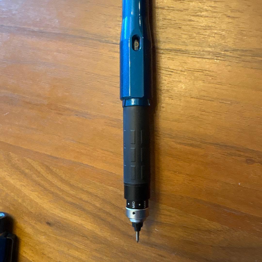 クルトガダイブ　グランブルー　KURUTOGA DIVE GRND BLUE