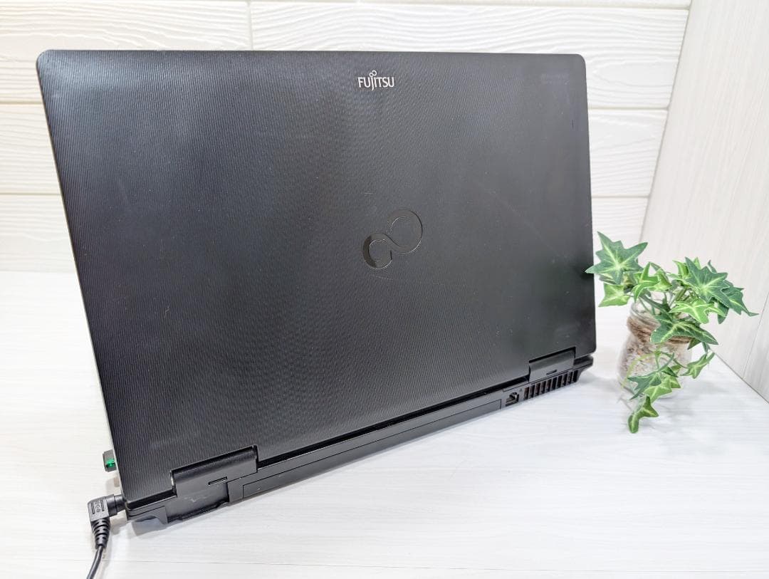 Windows11ノートパソコン✨オフィス付き✨富士通　大容量HDD　Wi-Fi