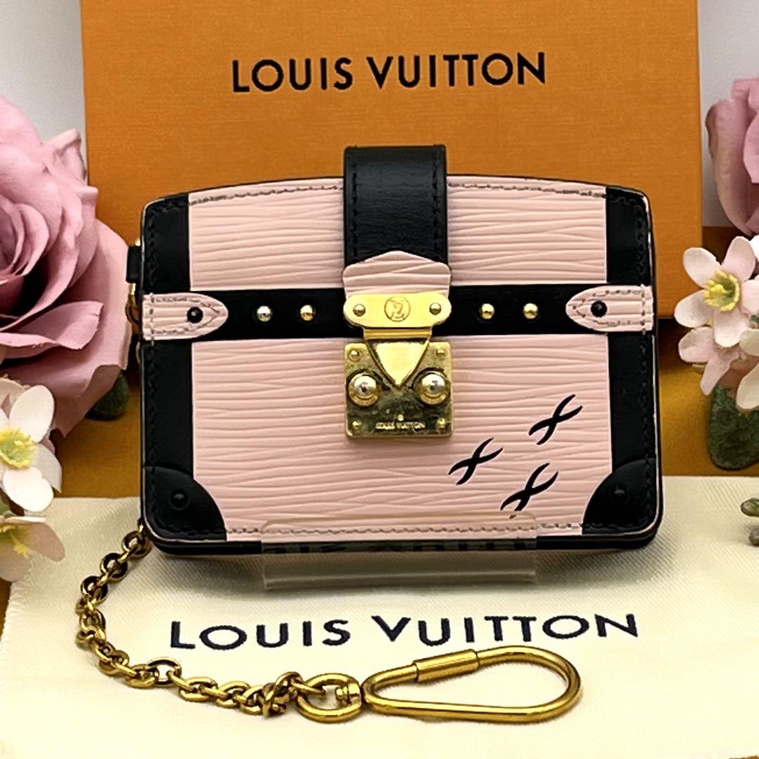 Leaルイヴィトン　エピ ミュルティカルト ローズバレリーヌ ケース