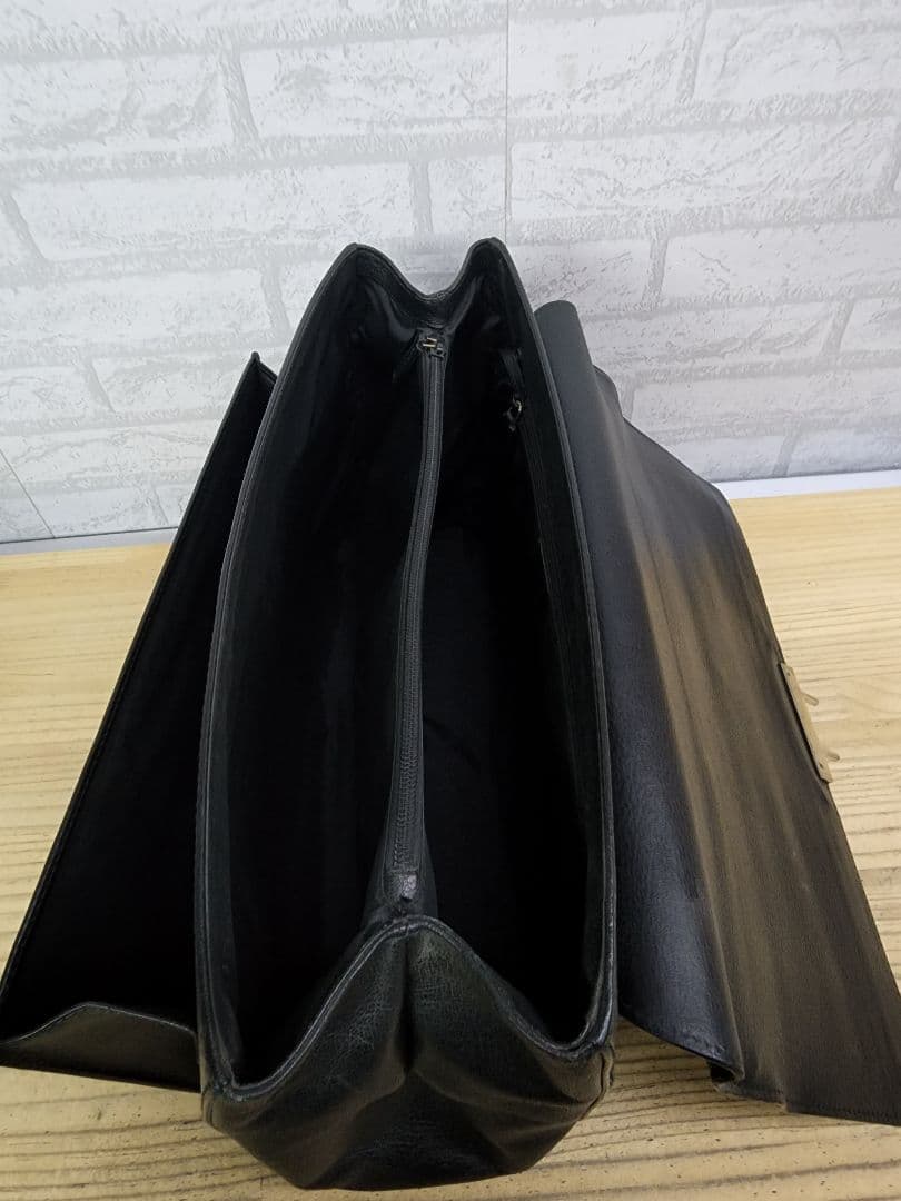 GUCCI ビジネスバッグ メンズ ブラック グッチ