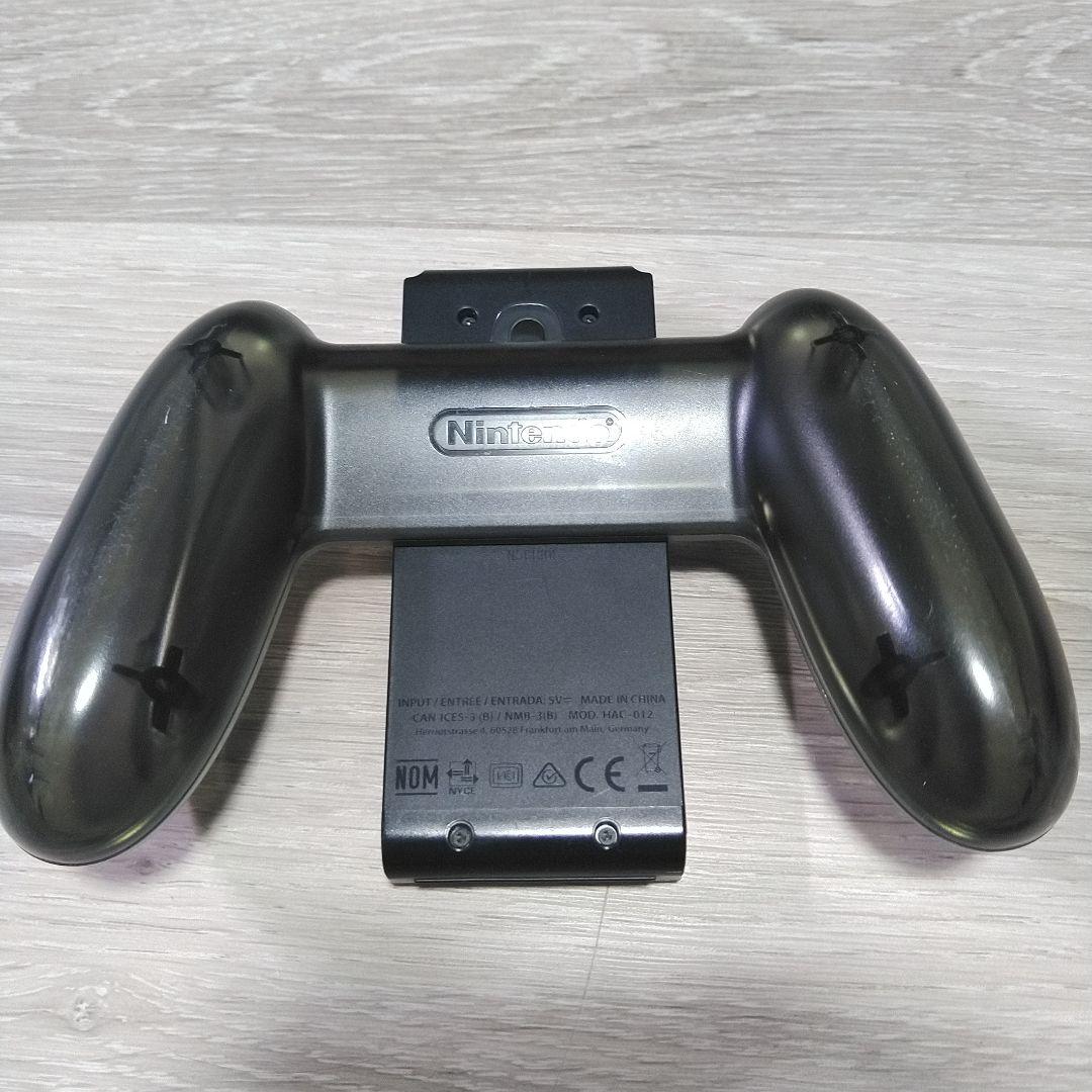 Nintendo Switch 本体 256GB microSDカード付きです。