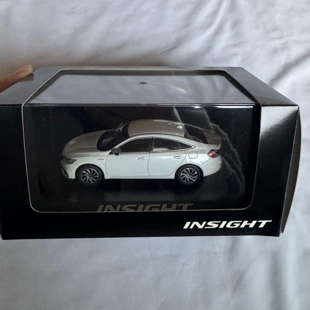 HONDA インサイト カラーサンプル