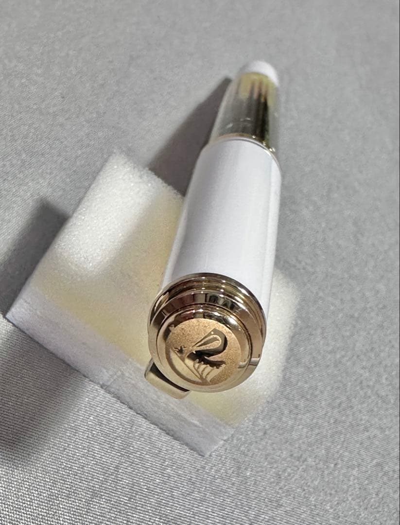 b*7様 ペリカン スーベレーン M400 ホワイトトータス