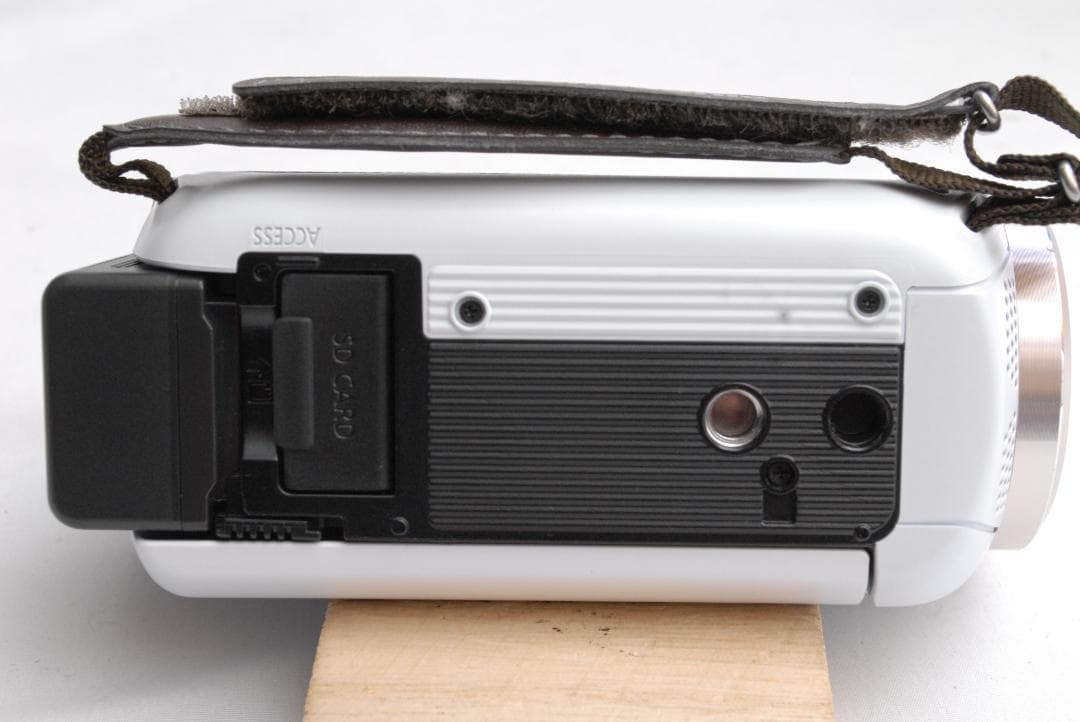 Panasonic HC-V550M (良品）