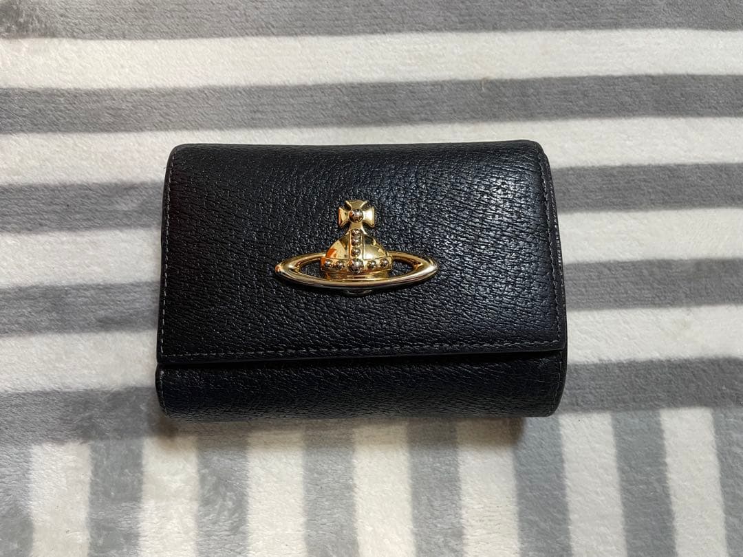 ⭐︎美品⭐︎Vivienne Westwood ブラック三つ折り財布
