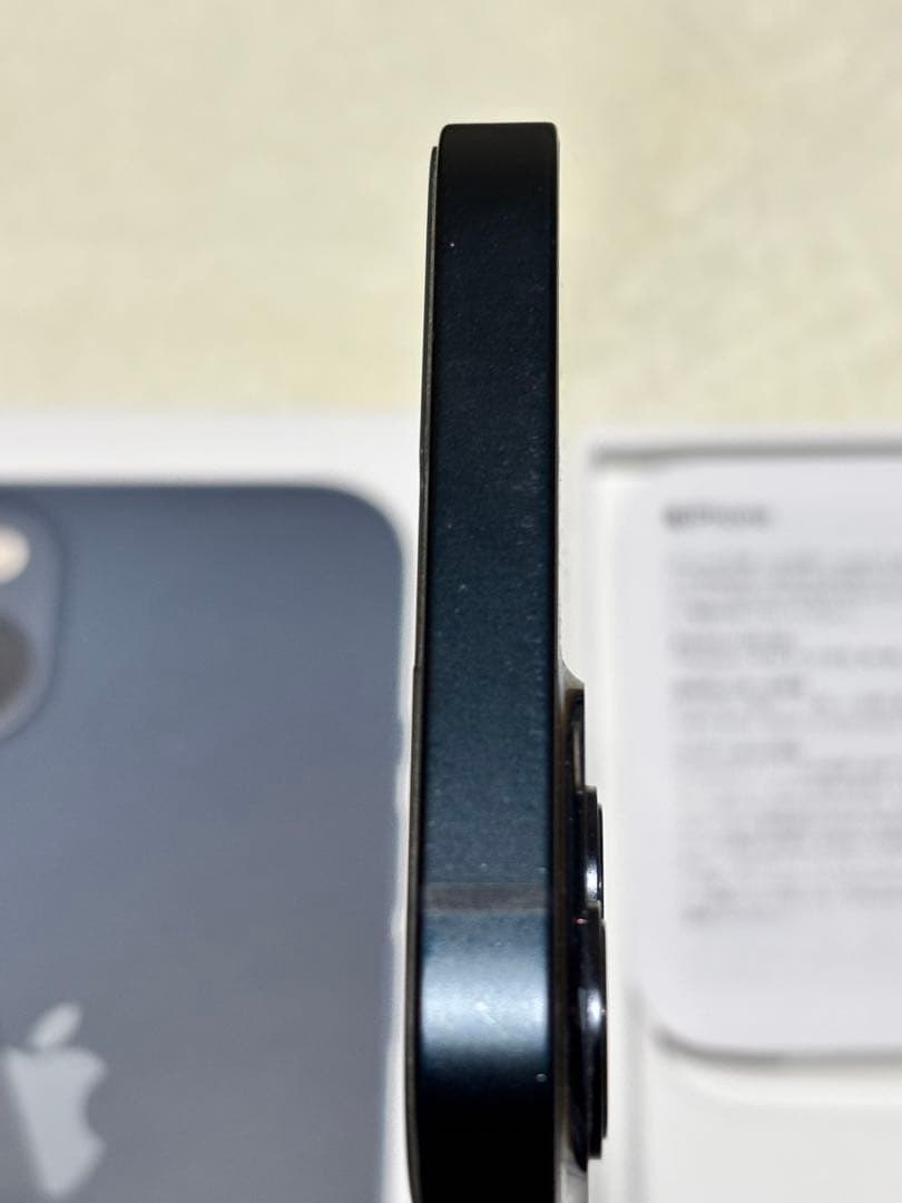 Apple iPhone 13本体　256GB ミッドナイト