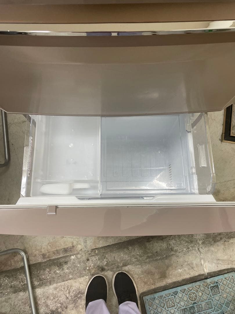 やます　MITSUBISHI冷蔵庫 MR-C37Y-P