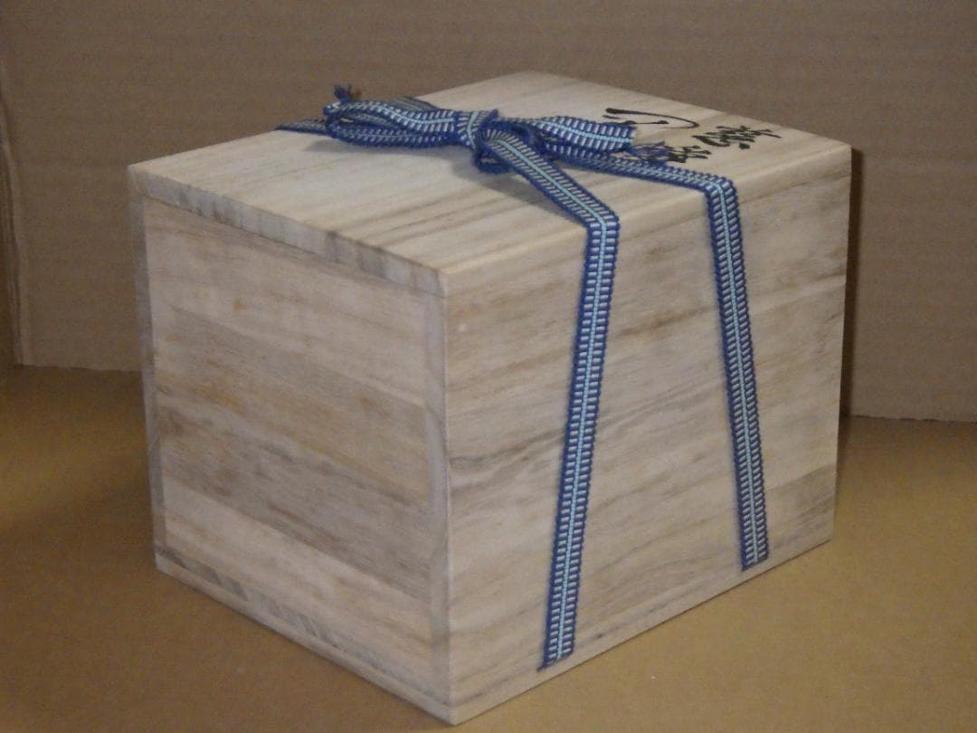 新品 浅倉五十吉 九谷焼 慈愛 干支 酉 鶏 共箱 陶製置物 フィギュリン