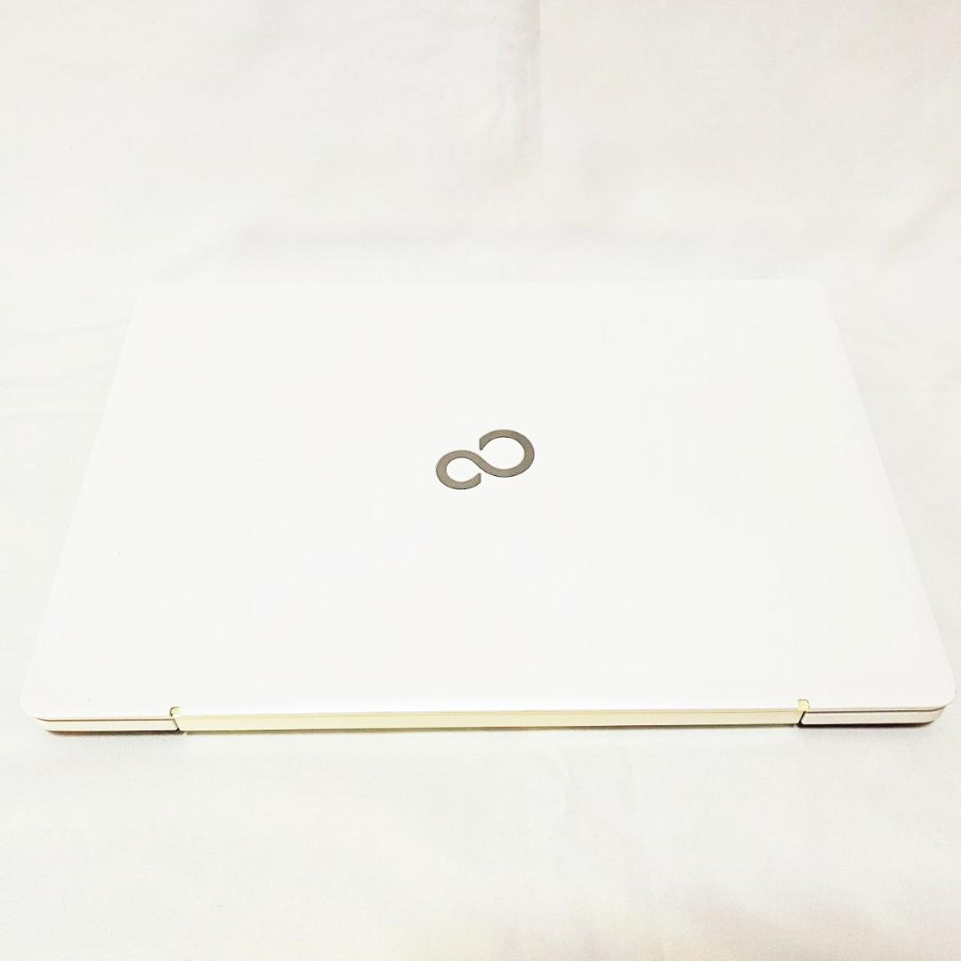 【美品】新品メモリ8G・SSD256で爆速！✨設定済 富士通 ノートパソコン