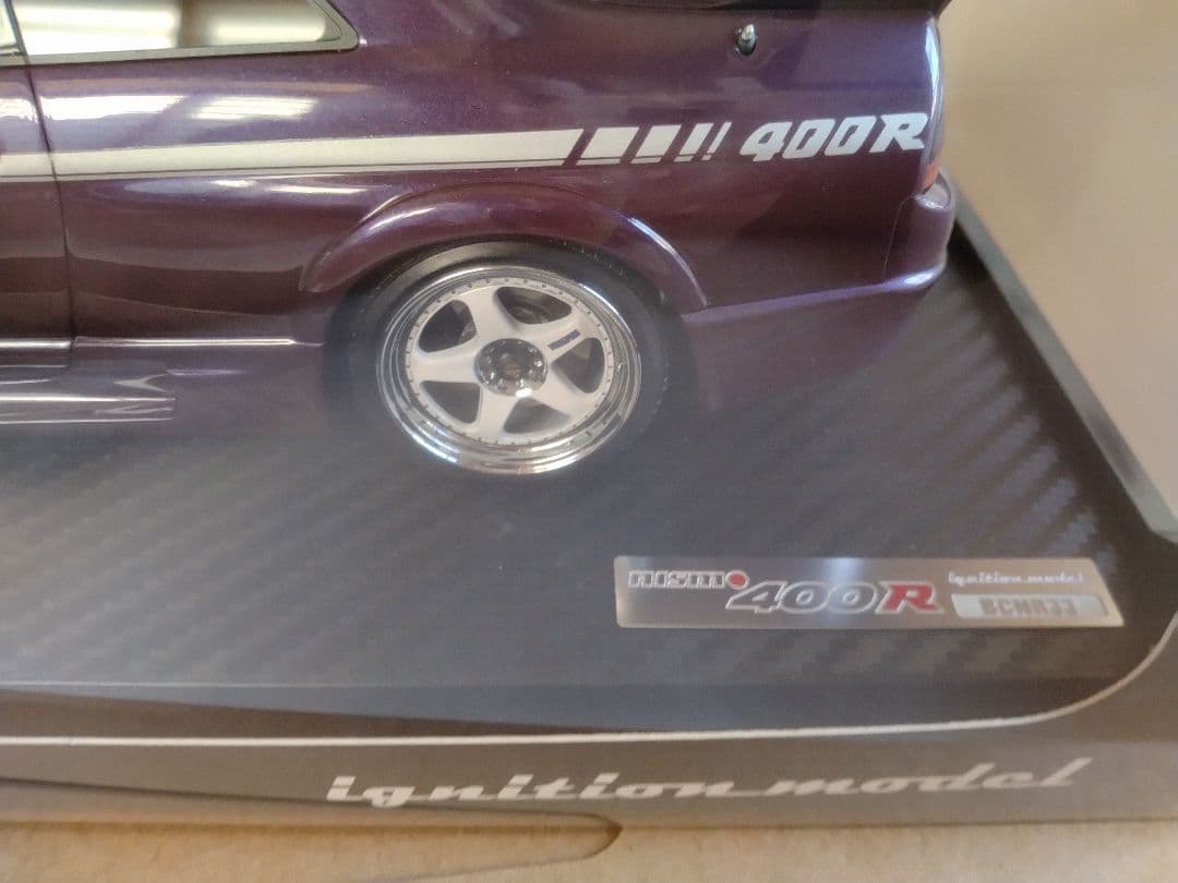 イグニッションモデル1/18スカイライン　R33　GT-R 400R