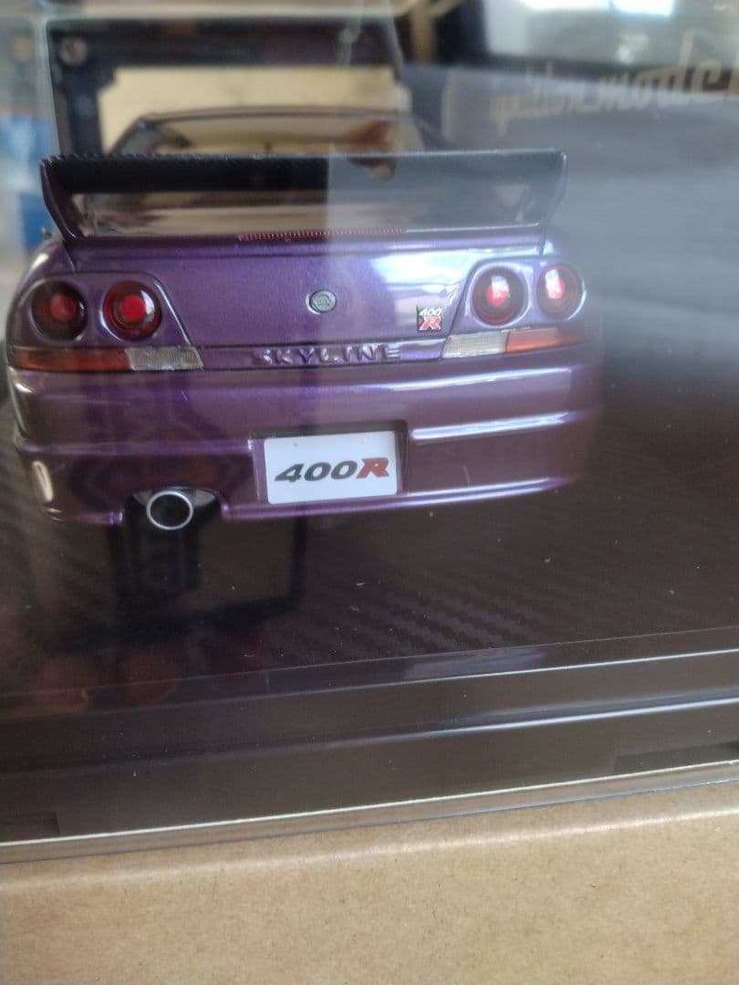 イグニッションモデル1/18スカイライン　R33　GT-R 400R