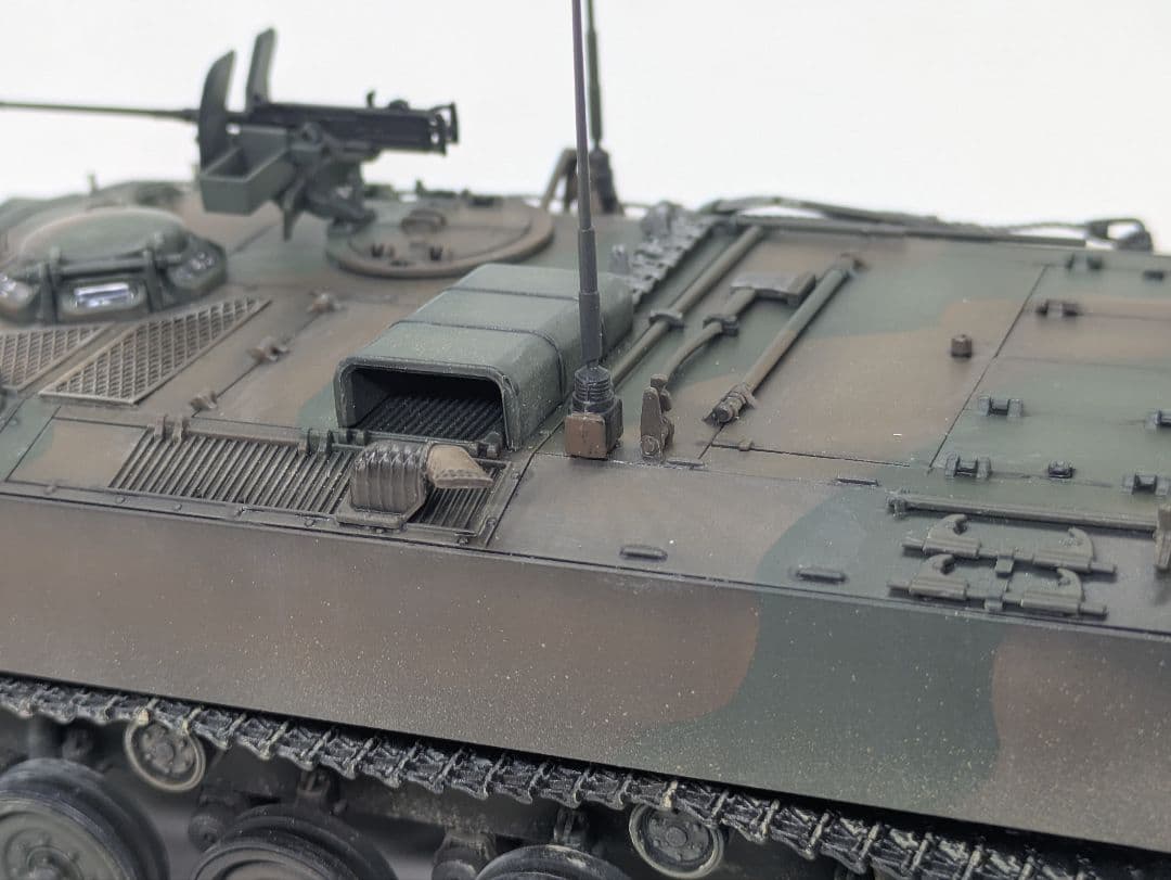 1/35 陸上自衛隊60式装甲車 プラモデル完成品