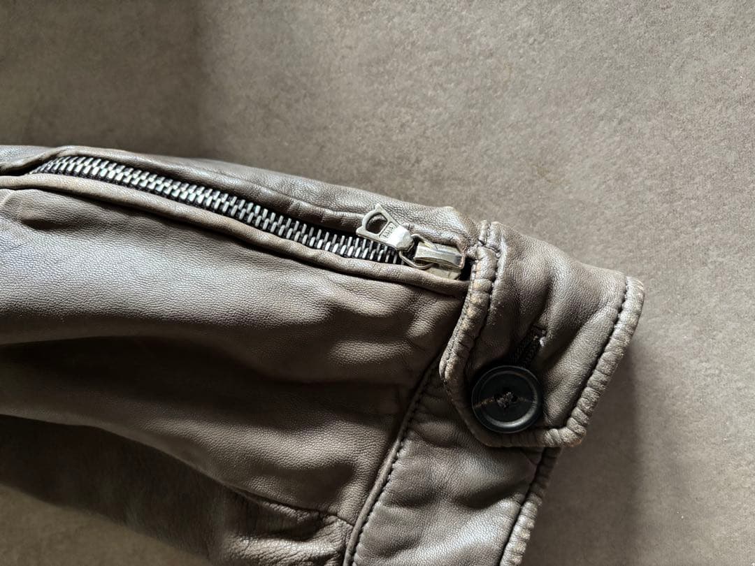 定価約35万円⭐︎ニールバレット⭐︎レザー⭐︎ブルゾン⭐︎グレーベージュ⭐︎ライダース