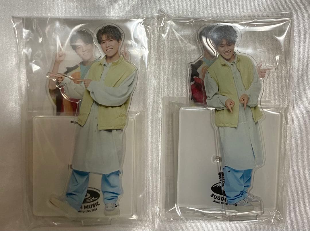 入野自由 アクスタ　指差し