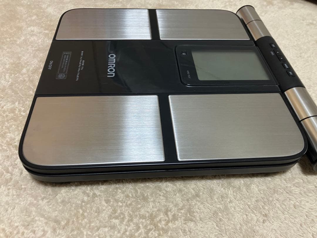 OMRON KRD-703T 体脂肪率