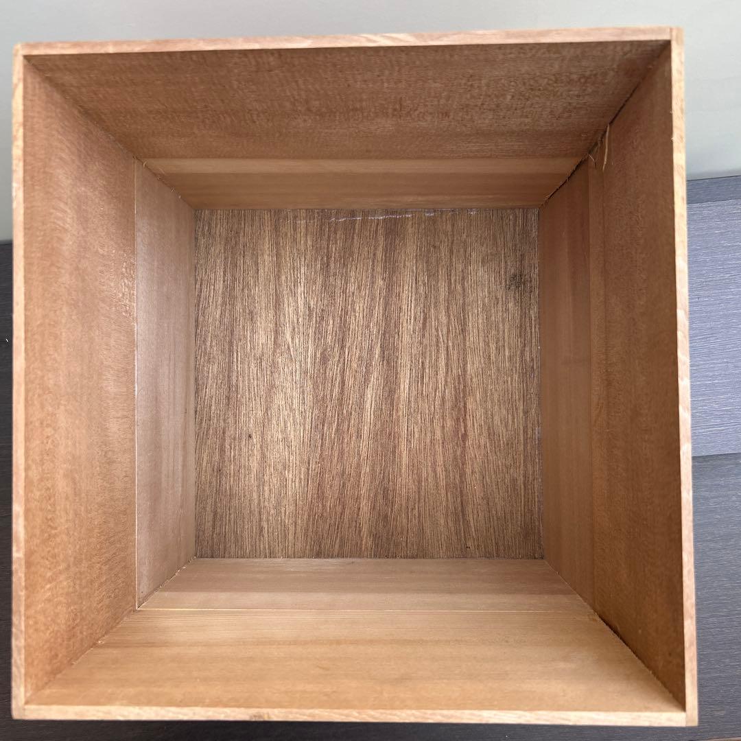 竹と桜の絵柄 陶器の壺