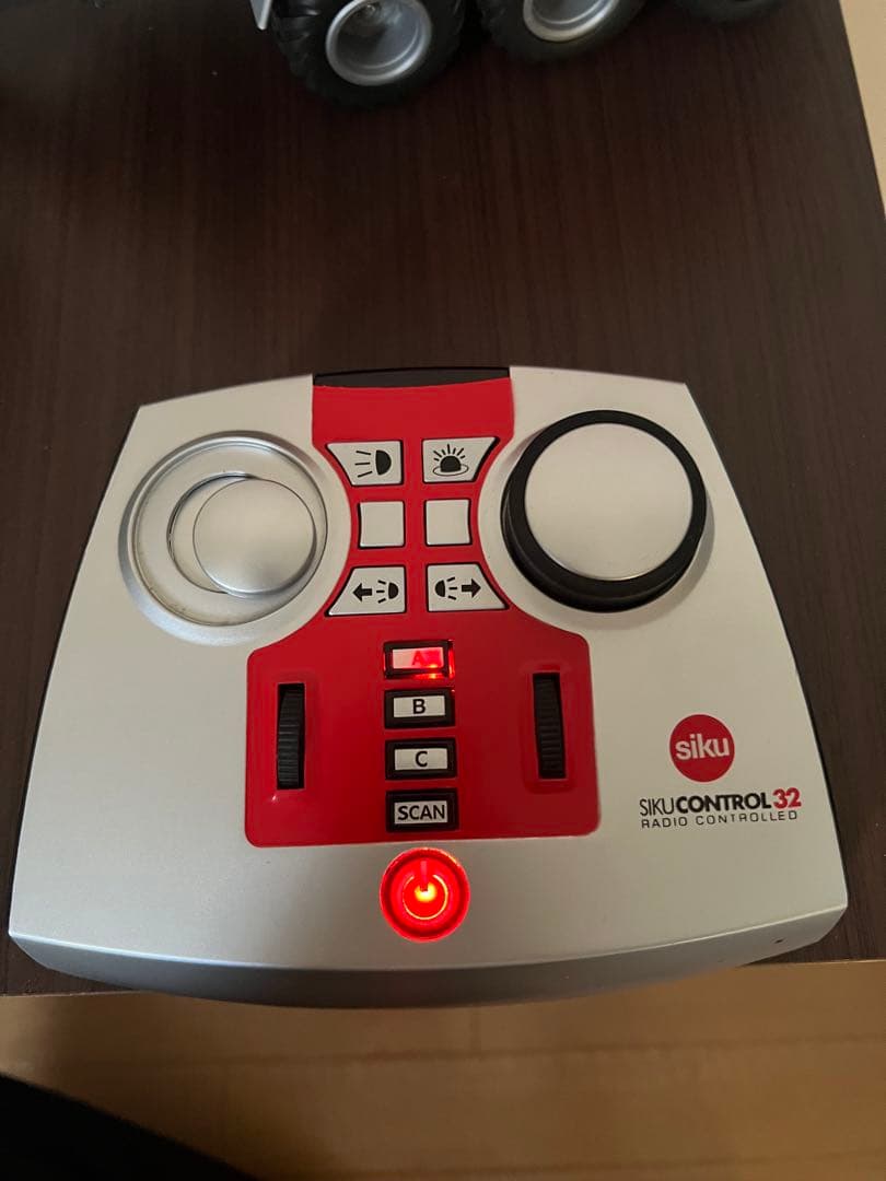 1/32ジョンディアトラクターラジコン　トレーラーセット