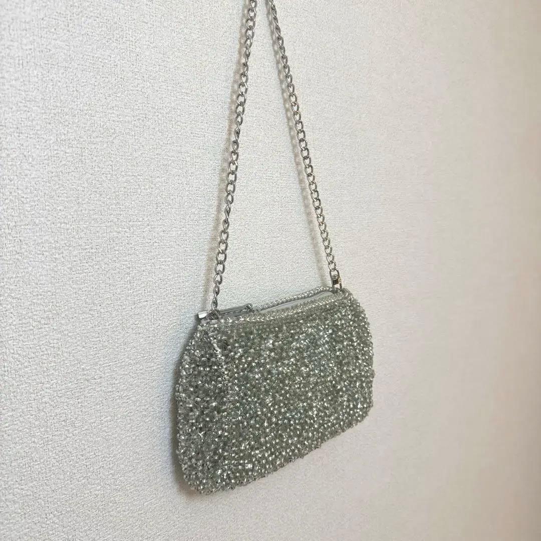 アンテプリマ　チェーンショルダーバッグメタリック