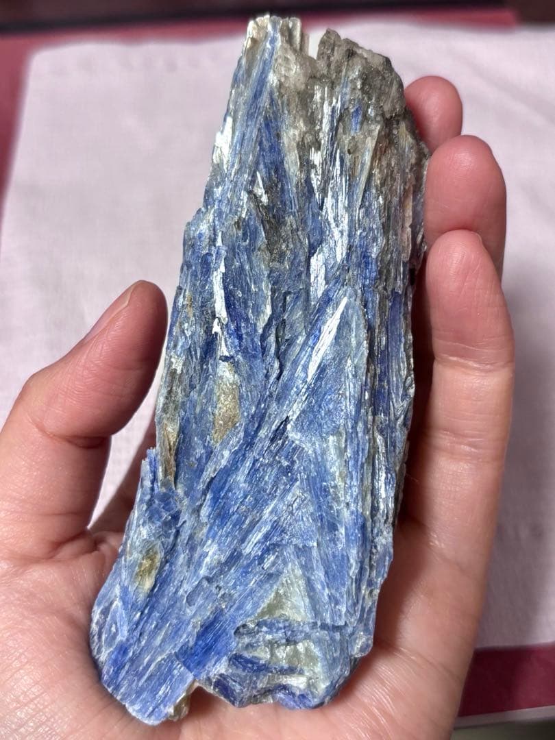 【レア】天然カイヤナイト 原石