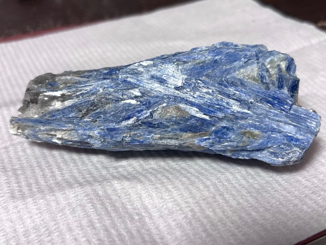 【レア】高品質カイヤナイト 原石 鉱物標本 カイヤナイトシリカ