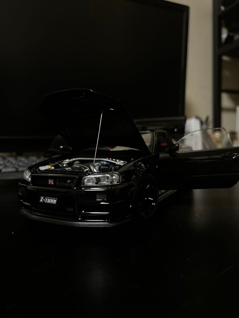 ミニカー Auto art 1/18 NISMO R34 GT-R Z-tune