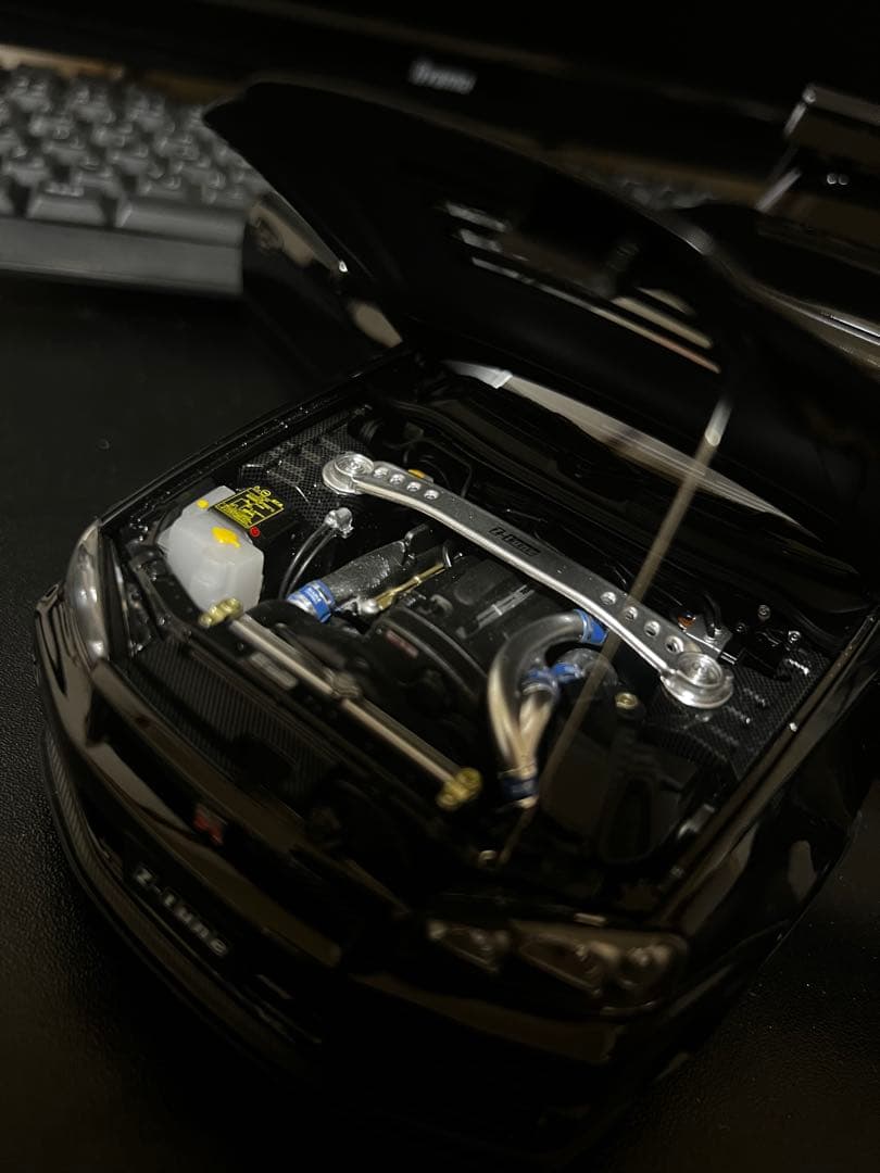 ミニカー Auto art 1/18 NISMO R34 GT-R Z-tune