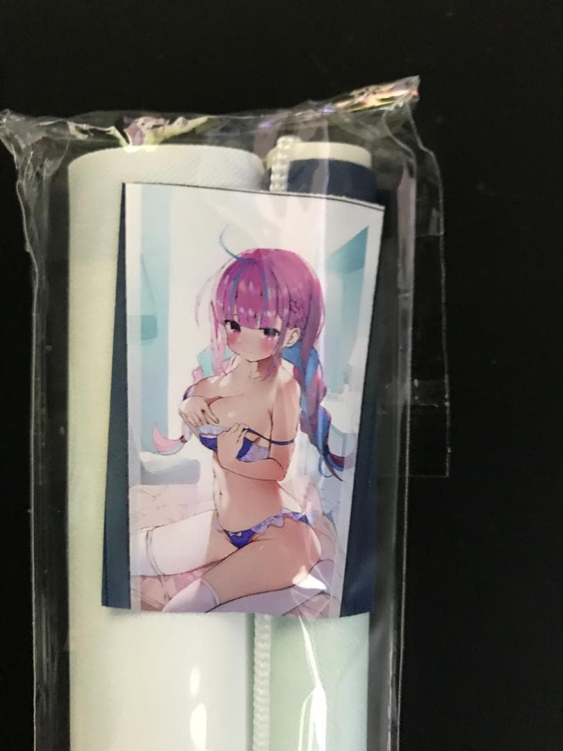 正規品 未開封 B2タペストリー ホロライブ 湊あくあ 鏡ver がおう