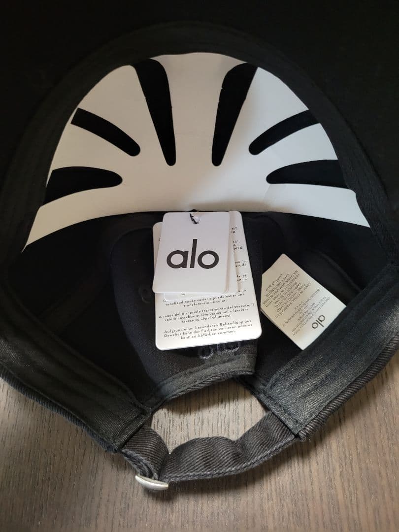 [専用ページ]BTS JIN着用alo yogaキャップ帽子 韓国正規品新品黒