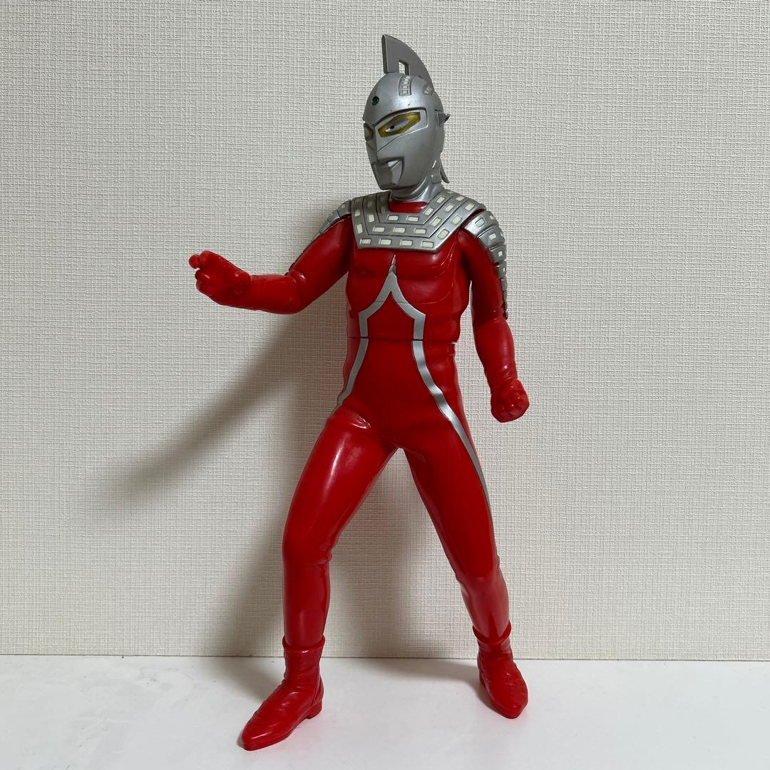 ウルトラセブン　36cmフィギュア