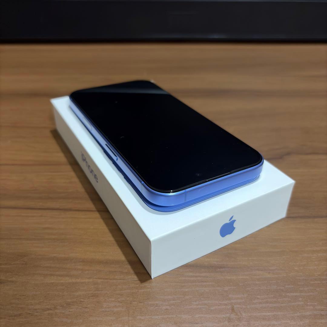 m*e様 iPhone16 128GB SIMフリー ウルトラマリン バッテリー