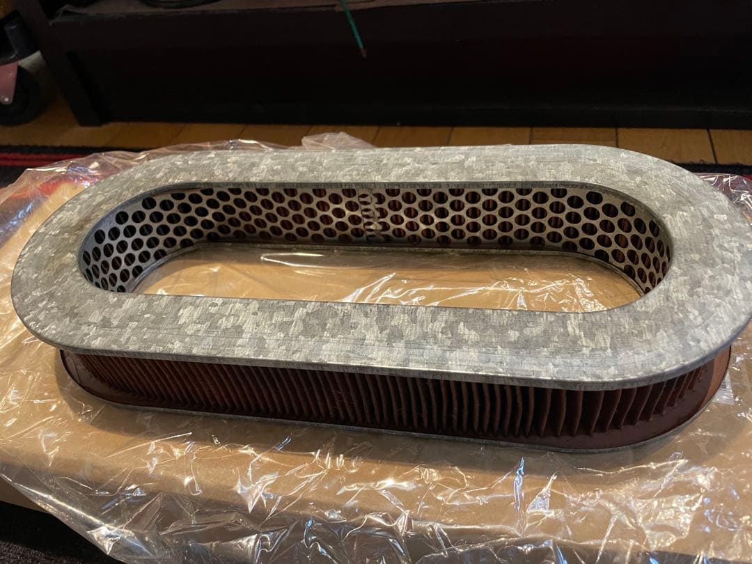 いすゞ　ベレット　エアクリーナー　フィルター付き