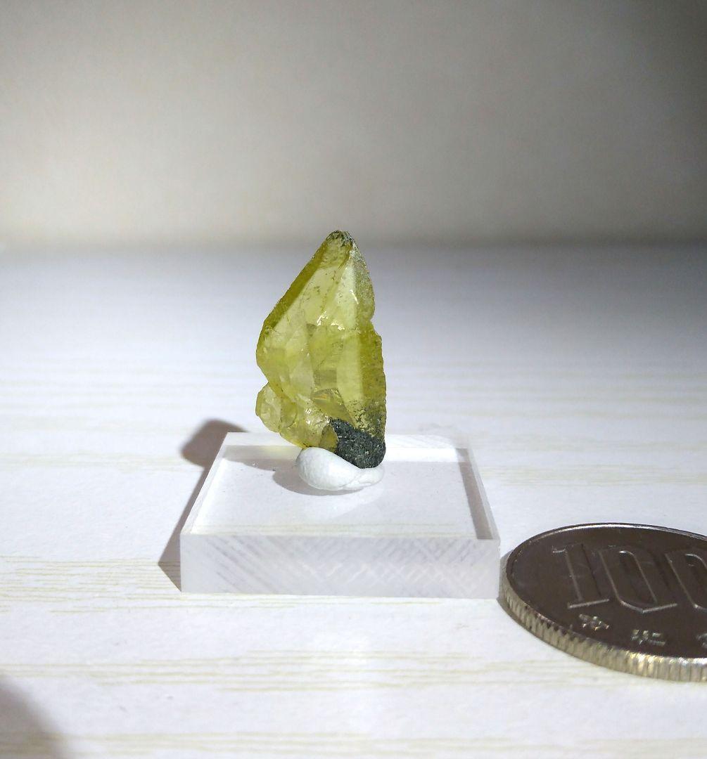 スフェーン （チタナイト）　宝石鉱物標本