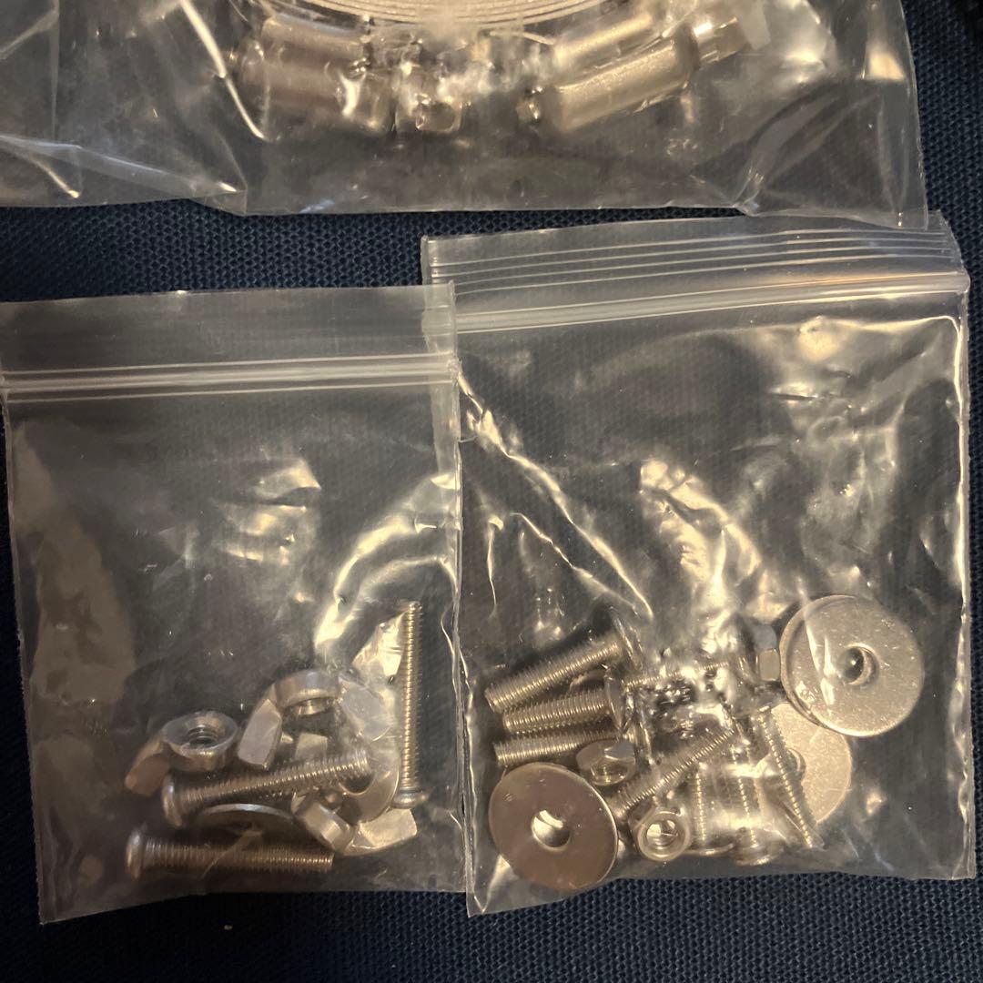 COOAU AR-W606 防犯カメラ　ソーラーパネルと取り付け金具付き