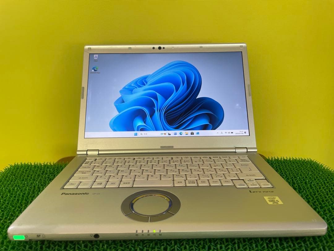 Windowsノート本体 Panasonic Let's note CF-LV9