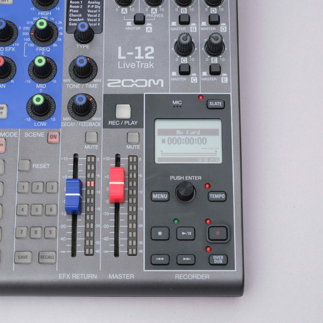 Zoom LiveTrak L-12 デジタルミキサー