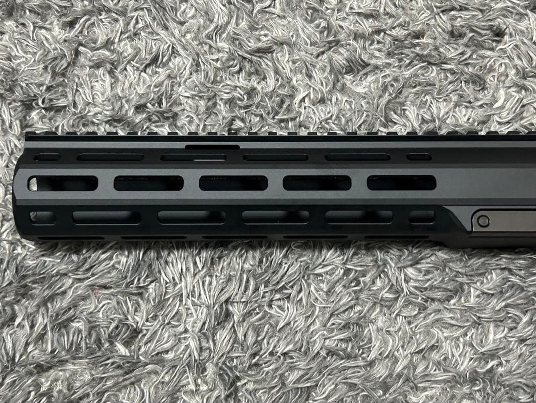 Airsoft Artisan URX MOD2.1M-LOK ハンドガード