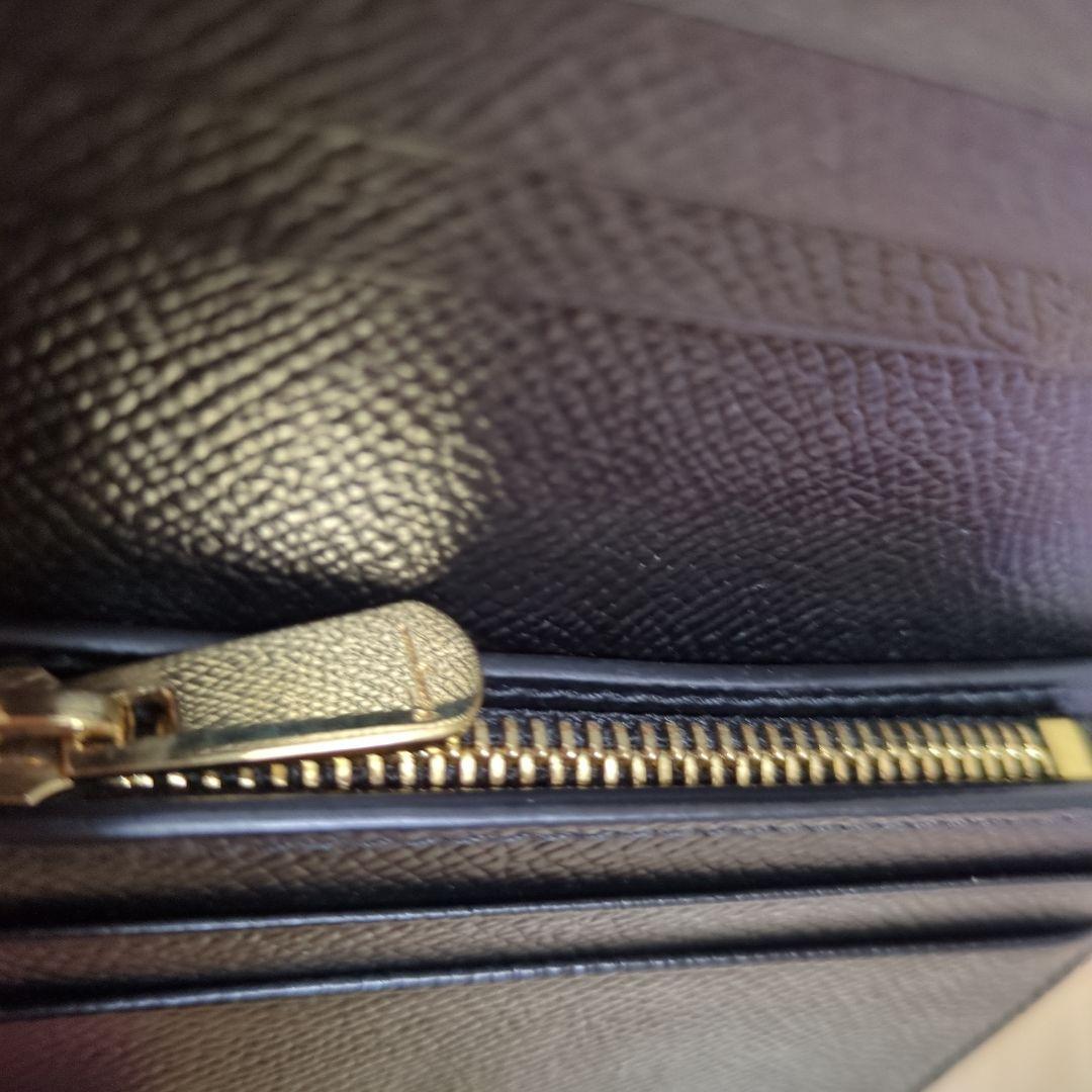 Salvatore Ferragamo ブラック 二つ折り財布