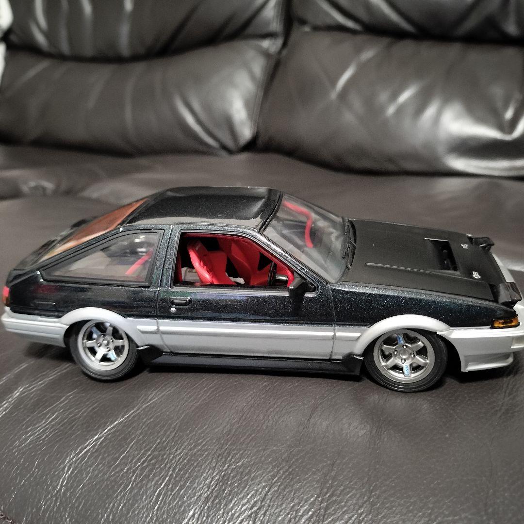 祝600評価DISM AE86後期型1985年ハチロクautoart風精巧モデル