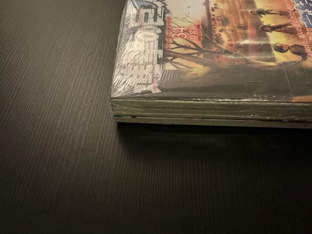 進撃の巨人　限定版　キャラクタークッズ付き　まとめ売り