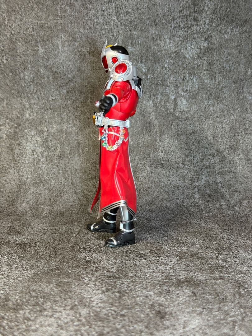 S.H.（真骨彫製法） 仮面ライダーウィザード フレイムドラゴン／オールドラゴン