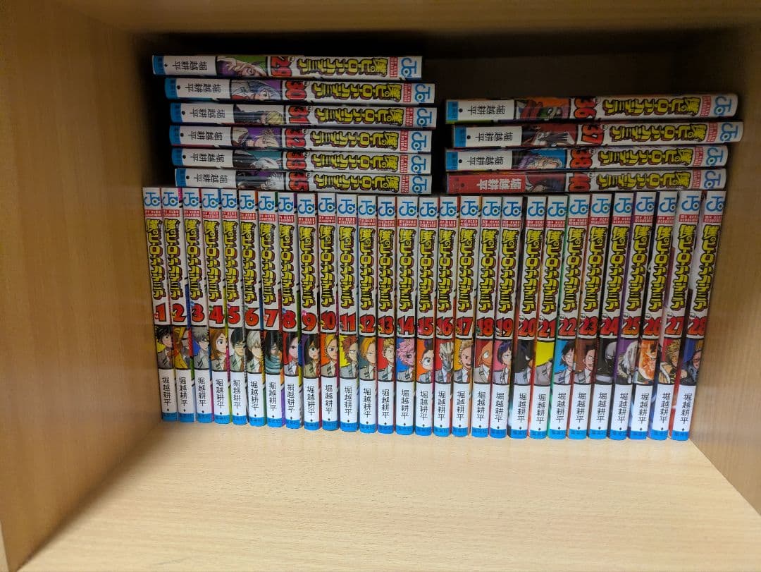 僕のヒーローアカデミア 1〜40巻　40巻のみ未開封かつ特典付き