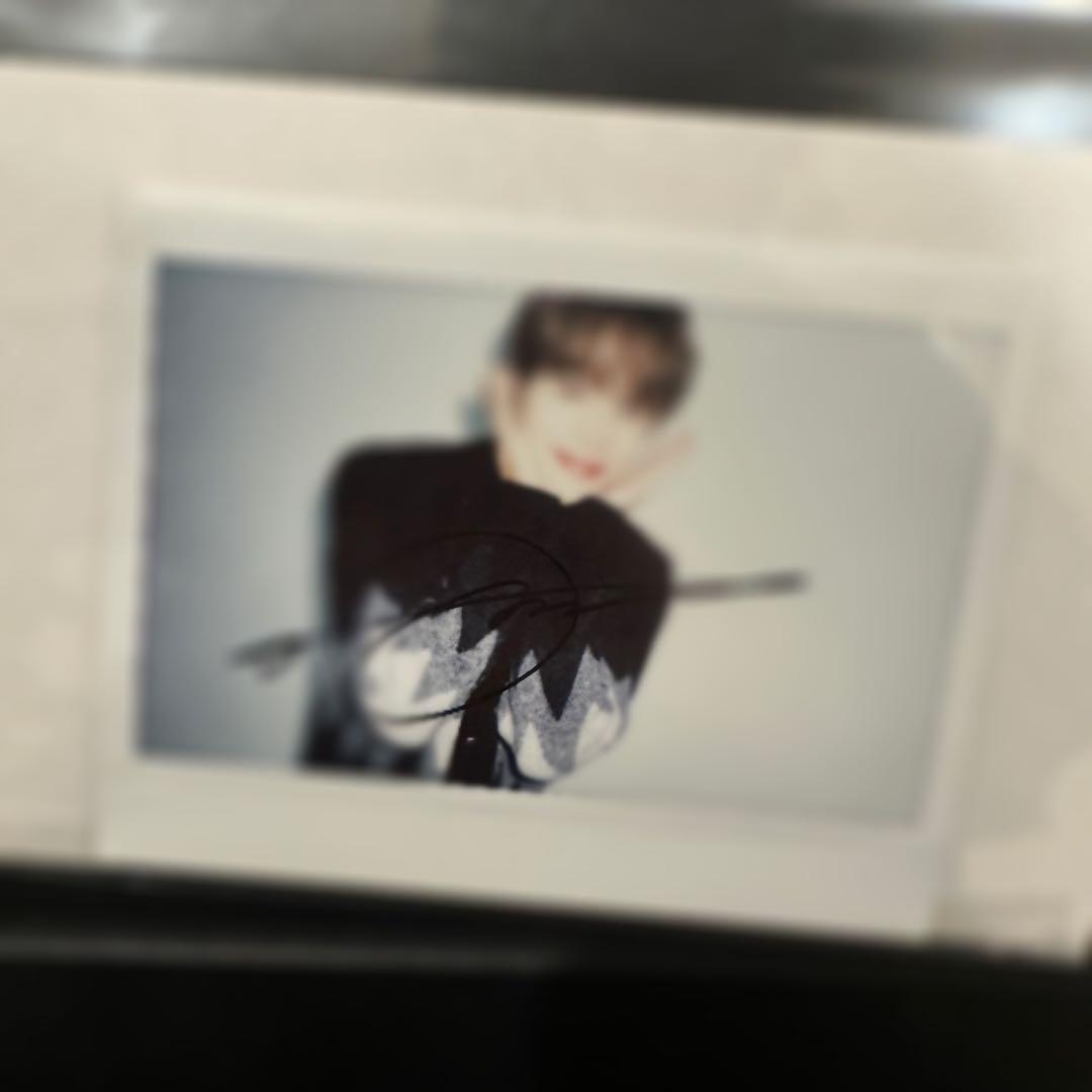 NCT　ジョンウ　サイン入りチェキ