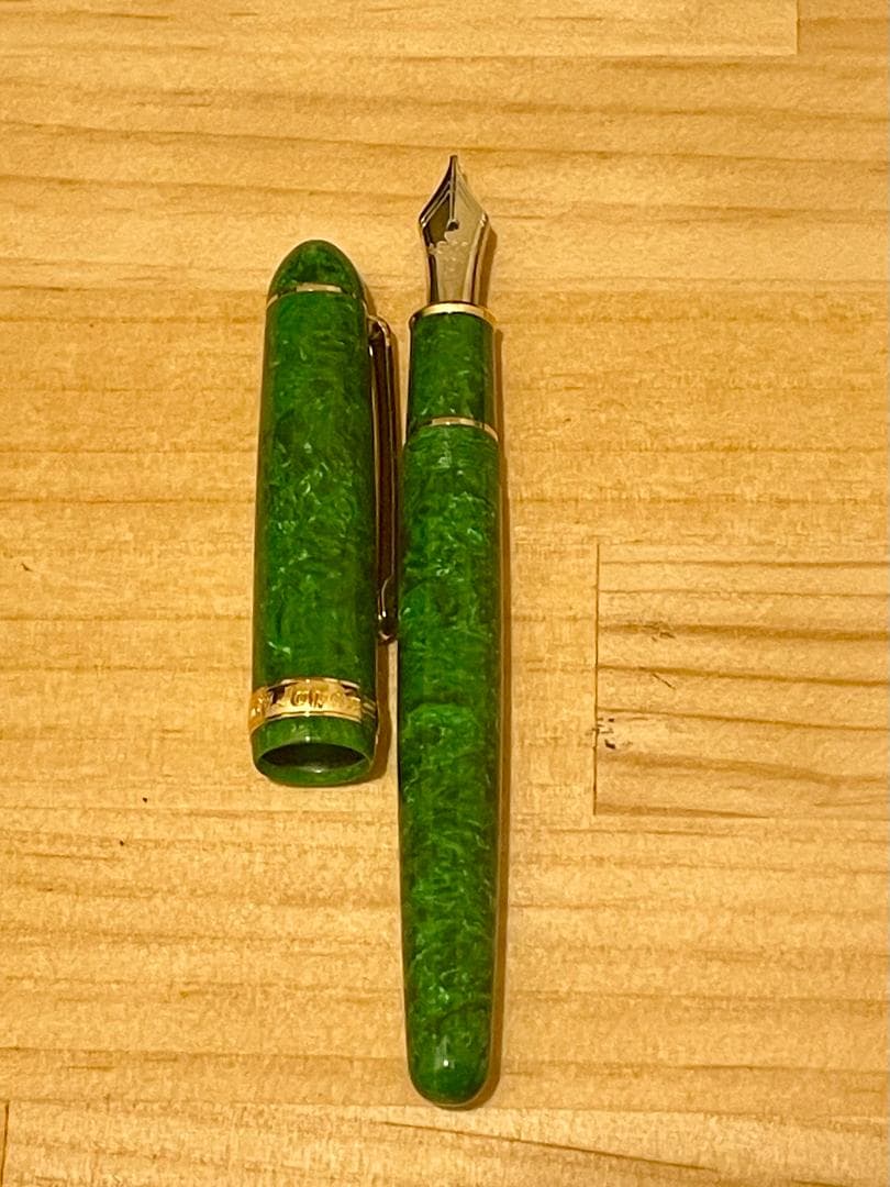【箱付き完品】プラチナ万年筆　#3776　セルロイド　エメラルド　太字