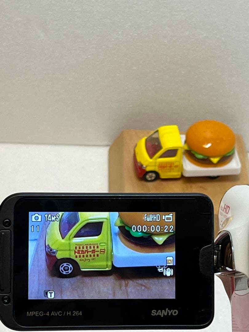 ⭐️良品美品⭐️SANYOデジタルムービーカメラXacti DMX-CA100(P)