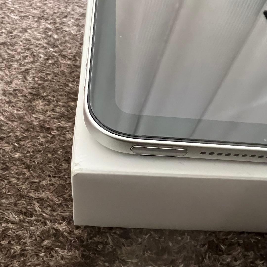 iPad 11世代 A16 128GB シルバー Bluetoothキーボード付